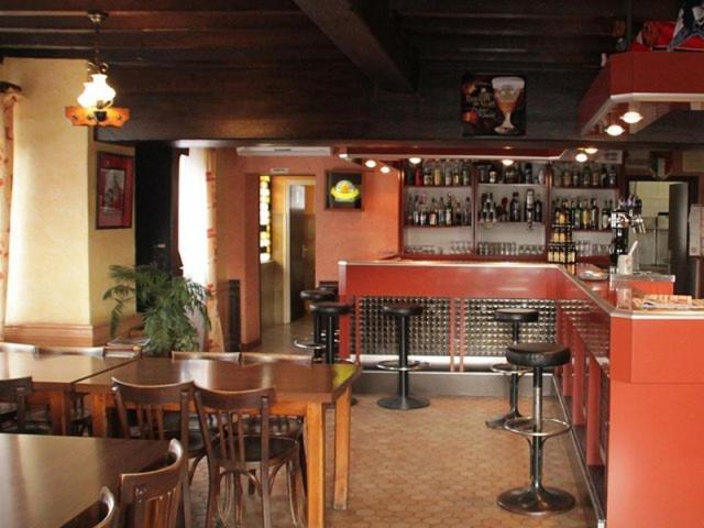 Hotel Peret Denguin Kültér fotó